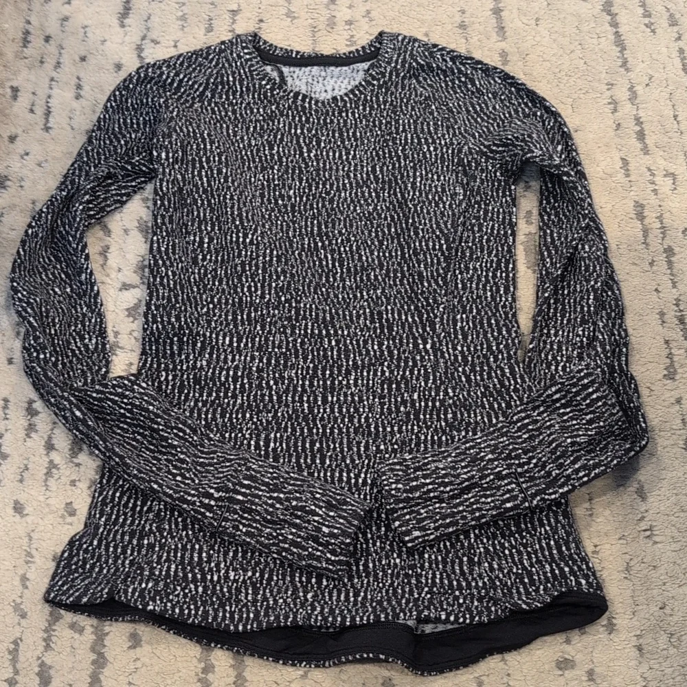 Lululemon Runderful Long Sleeve Knotted Jacquard Black White - Picture 6 of 10